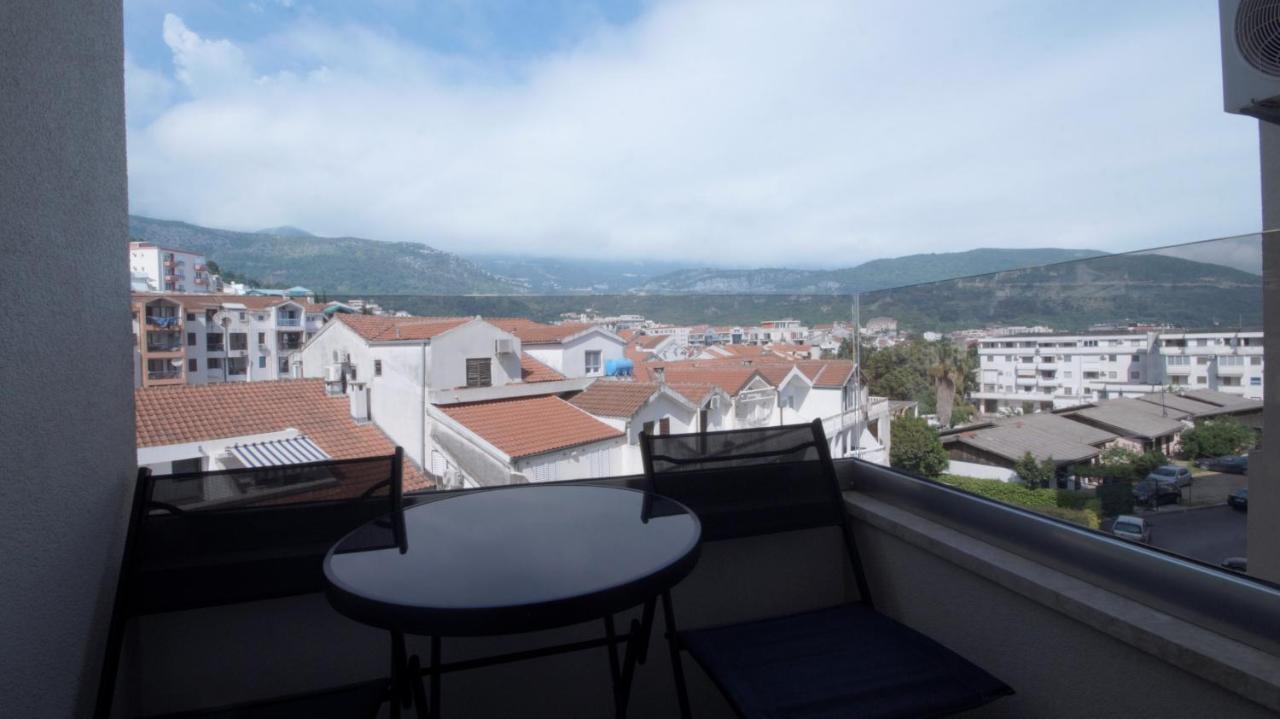 Mondi Azzurri Apartment Budva Exterior photo